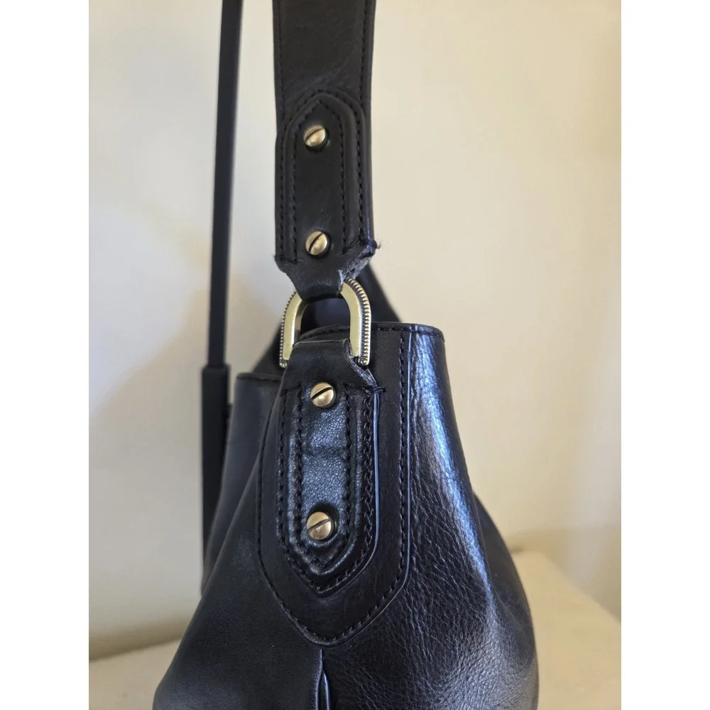 Cole Haan Hobo Vintage Village Soft II Pebble Leather Bag Black / Gold Hardware